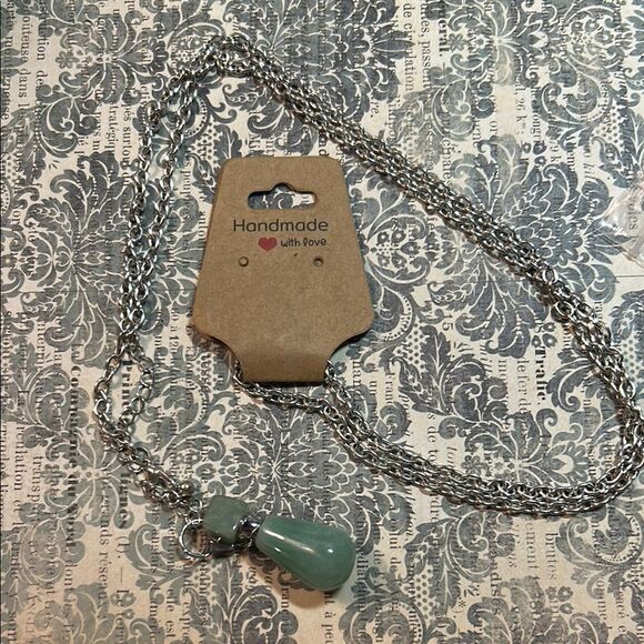 Silver Chain Necklace with Green Pendant - Picture 1 of 3
